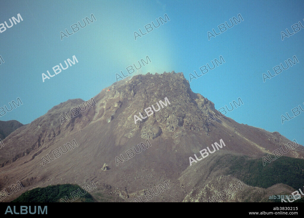 Mount Unzen, an active stratovolcano, with mudflow and pyroclastic flow. Shimabara, Kyushu, Japan, May 25, 1994.