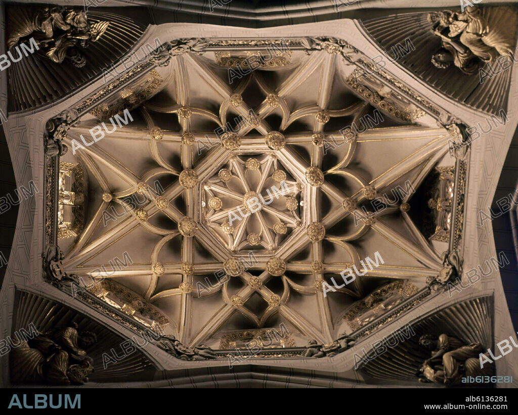MONTALBAN MARTIN. CIMBORRIO MUDEJAR DE LA CATEDRAL DE TERUEL - 1538.