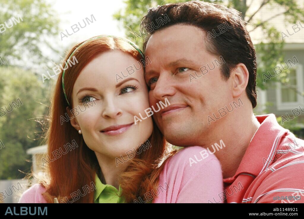 MARCIA CROSS und STEVEN CULP in DESPERATE HOUSEWIVES, 2004. Copyright TOUCHSTONE TELEVISION. Temporada 2.