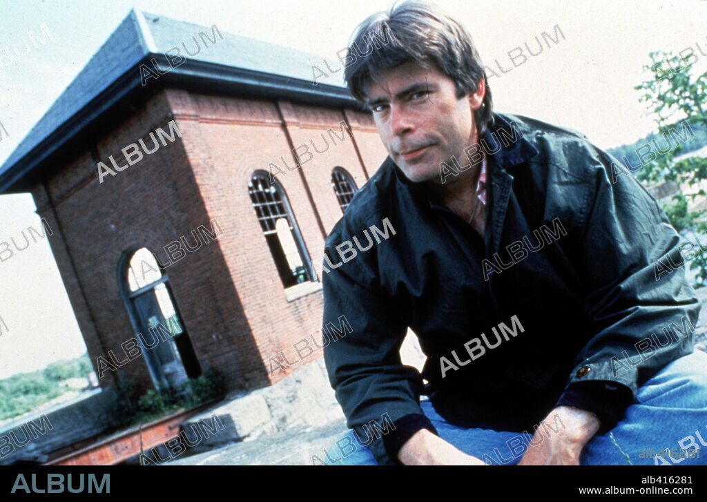 STEPHEN KING en LA FOSA COMÚN, 1990 (GRAVEYARD SHIFT), dirigida por RALPH S. SINGLETON. Copyright PARAMOUNT PICTURES.