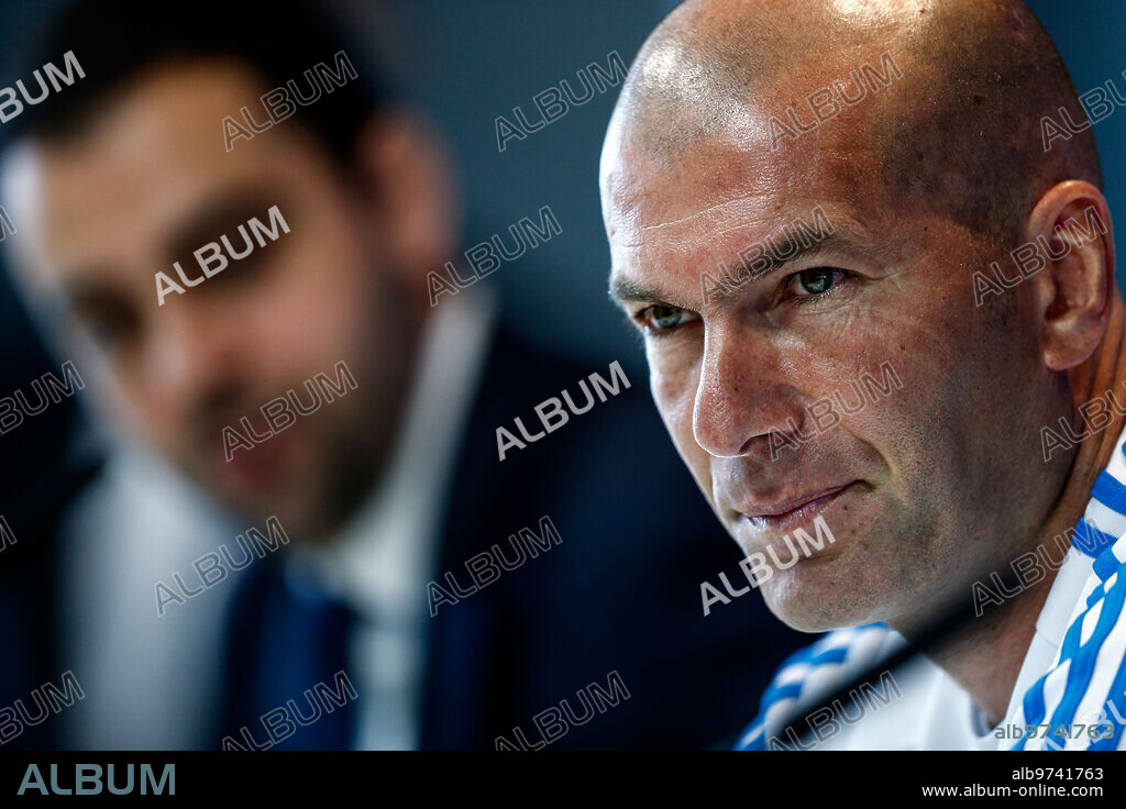 Madrid, 24/05/2016. Rueda de prensa de Zinedine Zidane y pepe en el real Madrid open media Day en Valdebebas. Foto: Oscar del pozo Archdc.