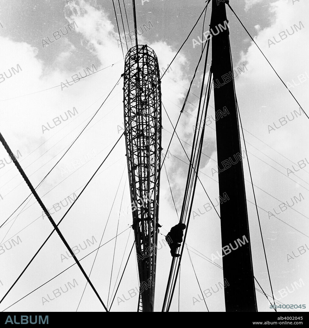 Construction for the Festival of Britain, London, 1951. Between May and September 1951 a grand exposition was held throughout Great Britain. A Festival Council brought together a team of designers, architects and builders to mastermind this exhibition, whose intention was to demonstrate all that was best about Britain at the time. The central focus was a purpose built exhibition constructed on the South Bank of the Thames in London.