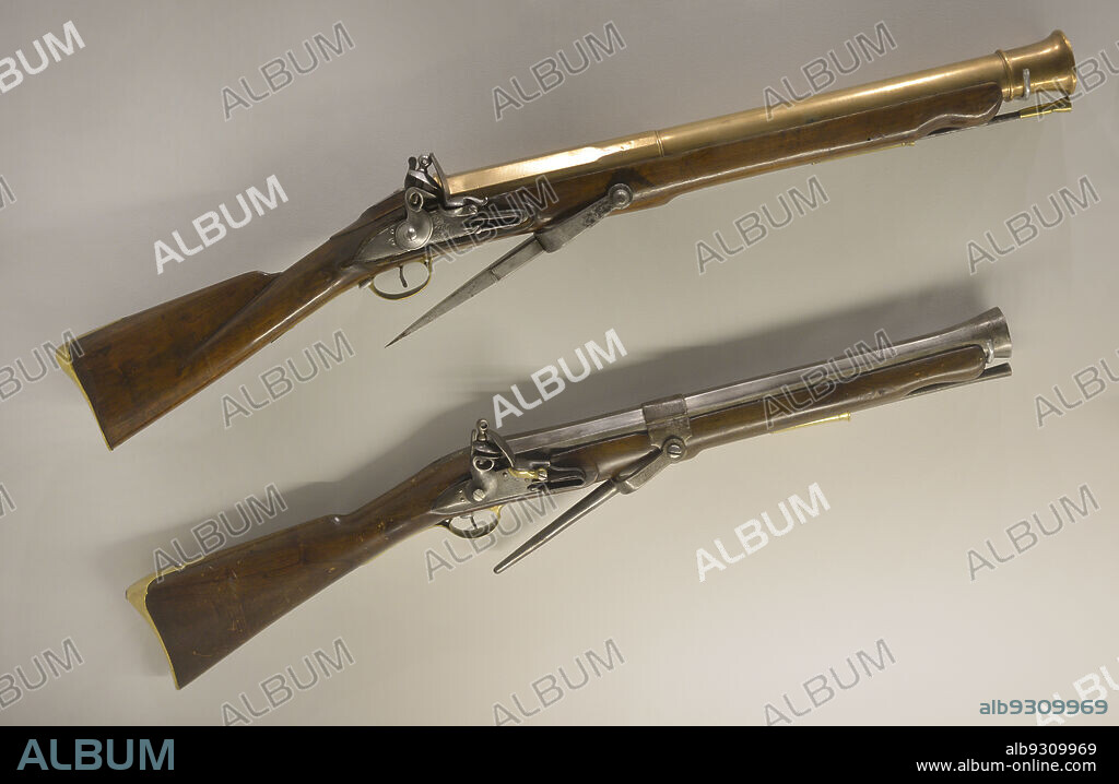 Trabucos navales. Trabucos de borda de pedernal de avancarga. Fabricados en Portugal (arriba) y Francia (abajo), durante la primera mitad del siglo XIX. Museo de Marina. Lisboa. Portugal.