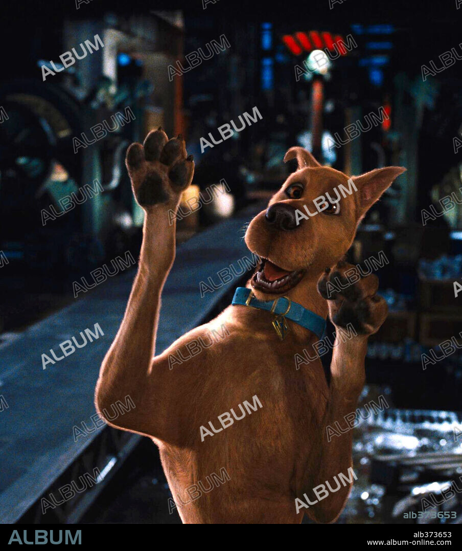 SCOOBY-DOO, 2002, directed by RAJA GOSNELL. Copyright WARNER BROS. PICTURES.