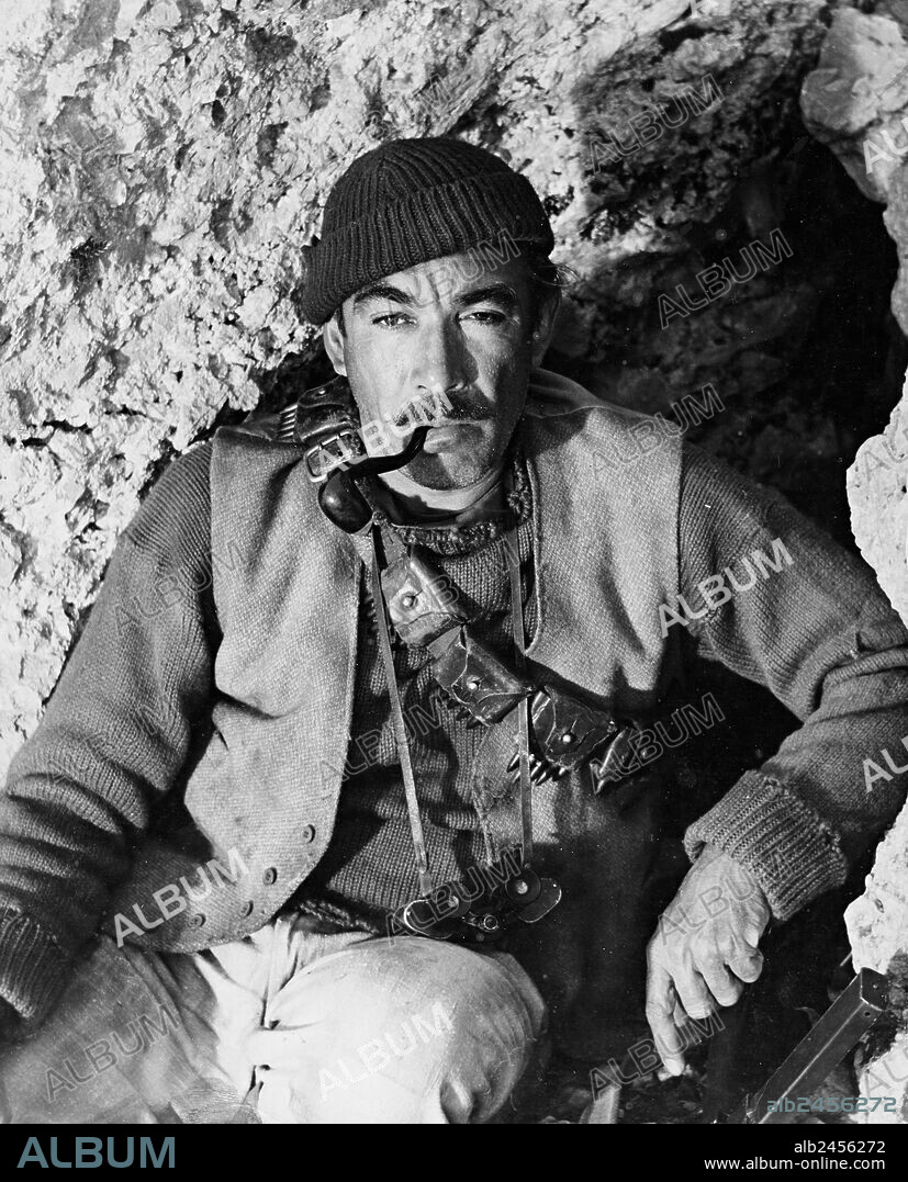 ANTHONY QUINN in THE GUNS OF NAVARONE, 1961, directed by J. LEE THOMPSON. Copyright COLUMBIA PICTURES.