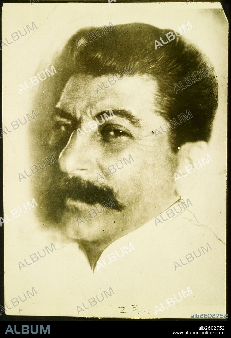 Colour Portrait of Joseph Stalin (18th December 1878 - 5th March 1953) in 1939 Moscow. Stalin was the leader of the Soviet Union from the mid-1920s until his death in 1953.