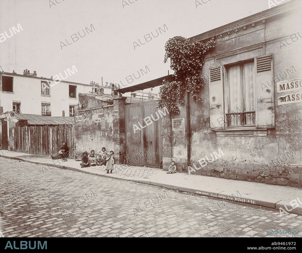 Rue des Maraîchers nº76 and nº78, 20th district, Paris, Union Photographique Française, Photographer, Union Photographique Française, Photographer, In 1898, Graphic Arts, Photography, Aristotype, Dimensions - Original installation:, Height: 23.1 cm, Width: 29.5 cm, Dimensions - Museum installation:, Height: 27 cm, Width: 36.5 cm.