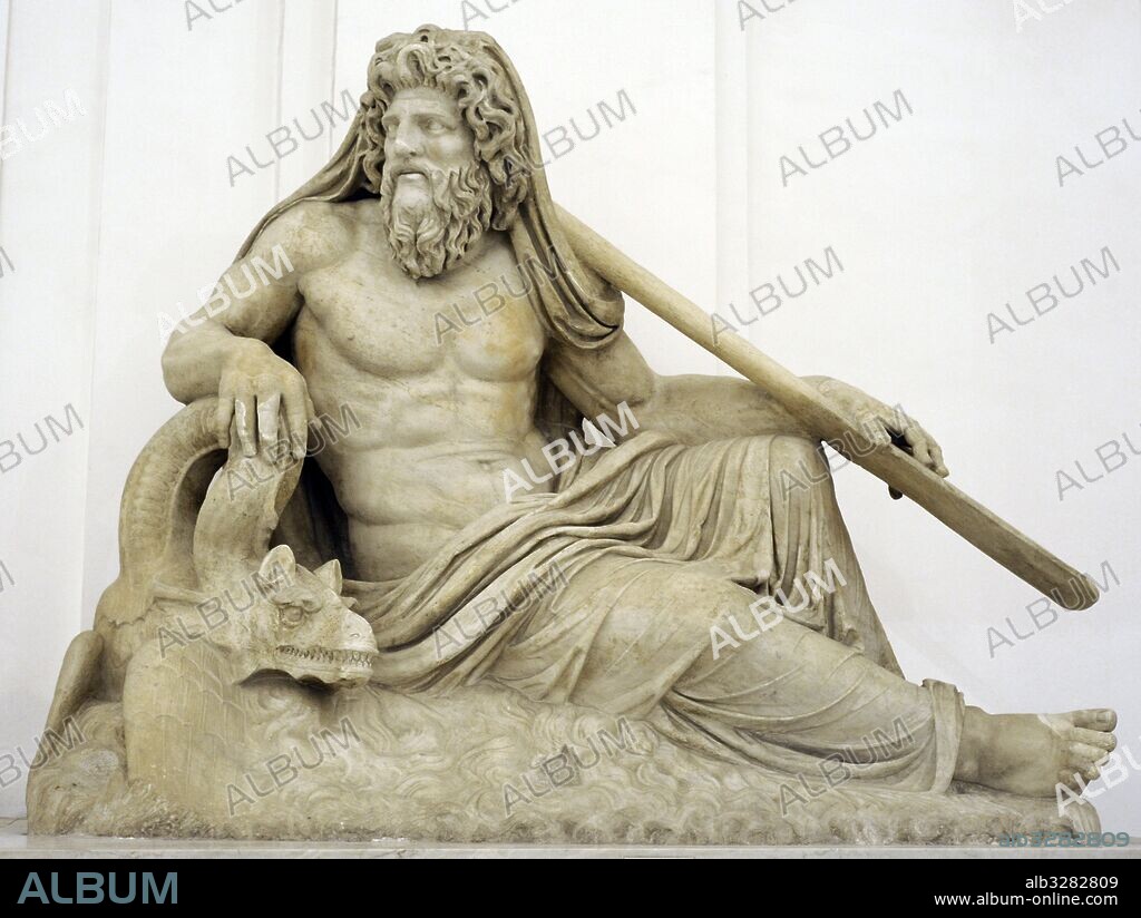 Estatua de una divinidad fluvial. Colección Farnese de Roma. Campo de Marte. Segunda mitad del siglo II d. C. Museo Arqueológico Nacional. Nápoles. Italia.