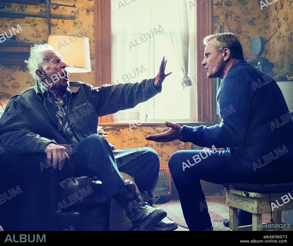 LANCE HENRIKSEN y VIGGO MORTENSEN en FALLING, 2020, dirigida por VIGGO MORTENSEN. Copyright PERCEVAL PICTURES/BARAL WALEY PROD/SCYTHIA FILMS/ZEPHYR FILM.