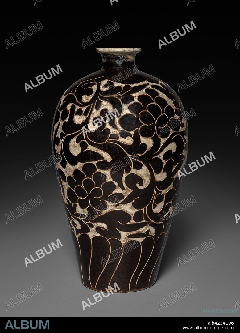 Vase with Peony Decoration: Cizhou ware, 11th-12th Century. China, Northern Song dynasty (960-1127). Gray stoneware with underglaze slip decoration; diameter: 19.7 cm (7 3/4 in.); overall: 30.2 cm (11 7/8 in.).
