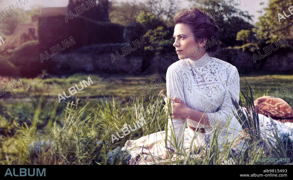 HAYLEY ATWELL in HOWARDS END, 2017, directed by HETTIE MACDONALD. Copyright BRITISH BROADCASTING CORPORATION (bbc).