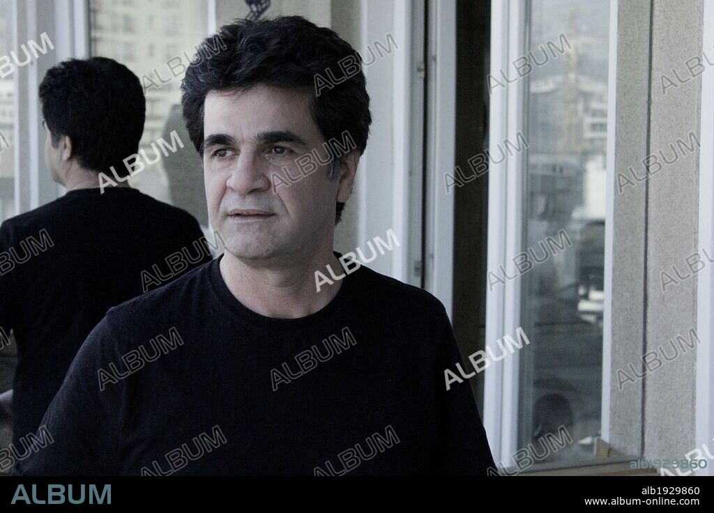 JAFAR PANAHI in IN FILM NIST, 2011, directed by JAFAR PANAHI and MOJTABA MIRTAHMASB. Copyright JAFAR PANAHI FILM PRODUCTIONS.