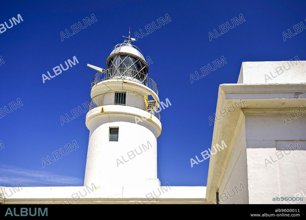 Cap de Cavalleria,faro. Tramuntana. Menorca. Islas Baleares.España.