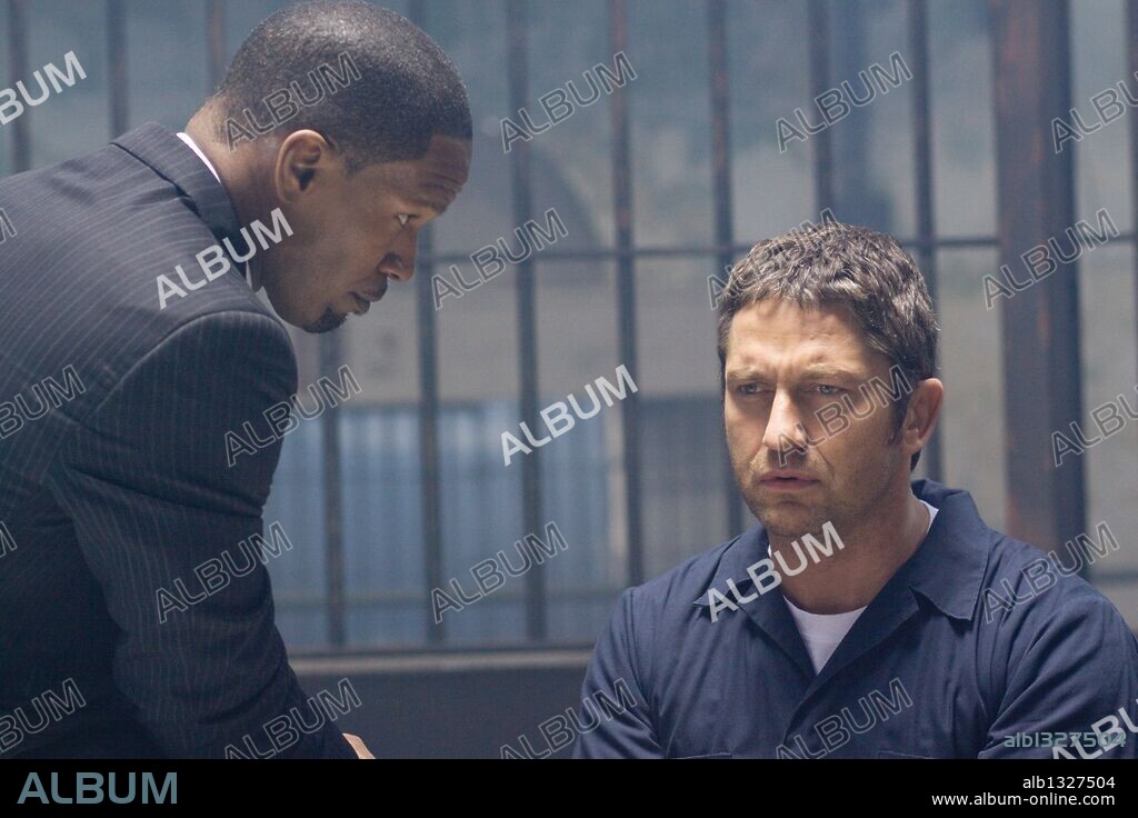 GERARD BUTLER y JAMIE FOXX en UN CIUDADANO EJEMPLAR, 2009 (LAW ABIDING CITIZEN), dirigida por F. GARY GRAY. Copyright WARP FILMS.
