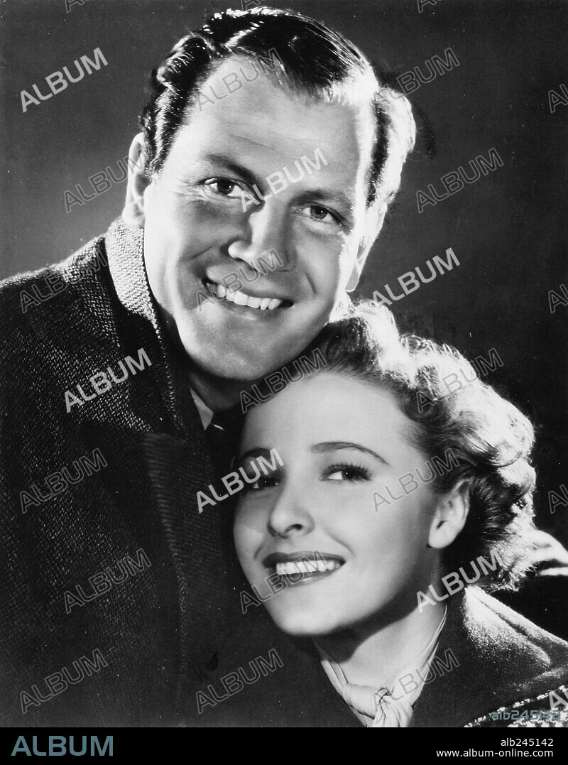 JOEL MCCREA und LARAINE DAY in FOREIGN CORRESPONDENT, 1940, unter der Regie von ALFRED HITCHCOCK. Copyright UNITED ARTISTS.