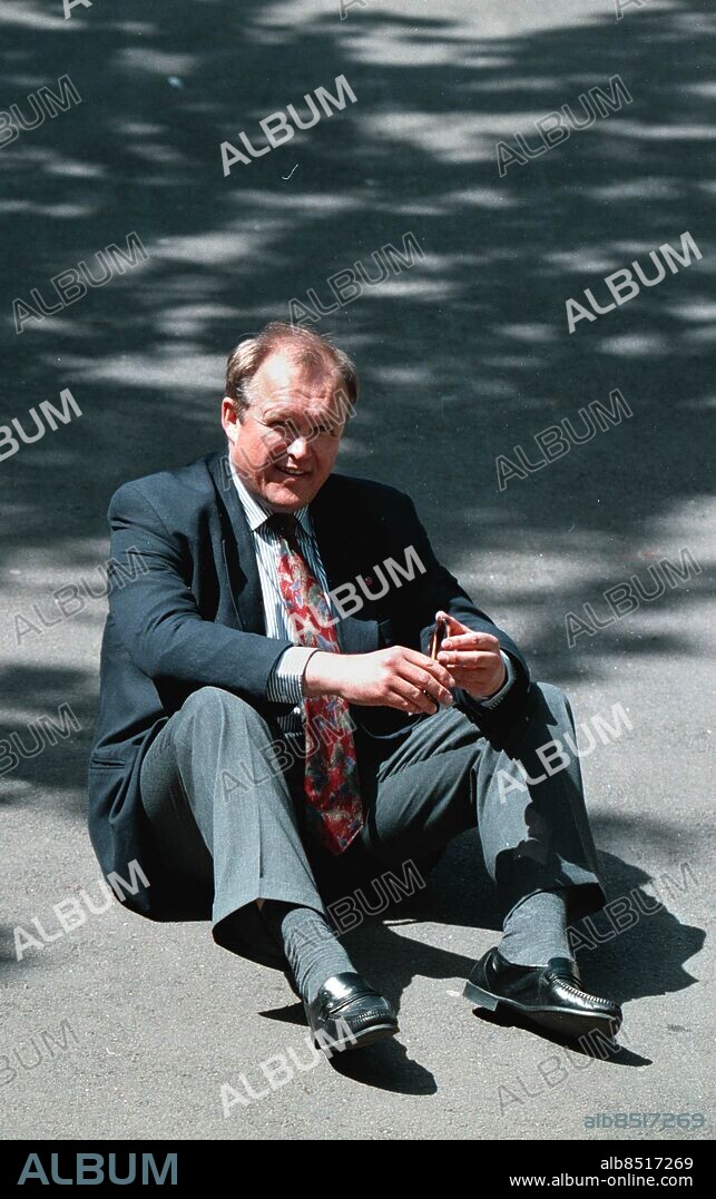 94-06-07, GÖRAN PERSSON på Liseberg i Pariserhjulet.. foto:Peter Claesson *** Local Caption *** . Peter Claesson / GP.