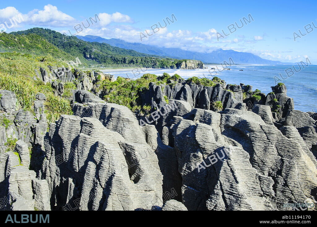 Pancake Rocks, Paparoa National Park, West Coast, South Island, New Zealand, Pacific.