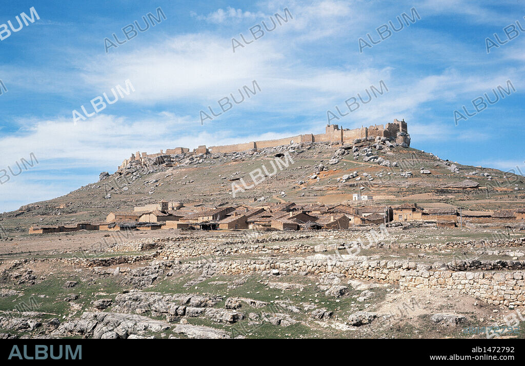Castle of Gormaz, province of Soria, Castile and Leon, Spain. Panoramic ruins of the large citadel, Islamic castle built in 10th century, held In 1059 by the Christians. It is settled on the borders of the Duoro river between Muslims and Christians.