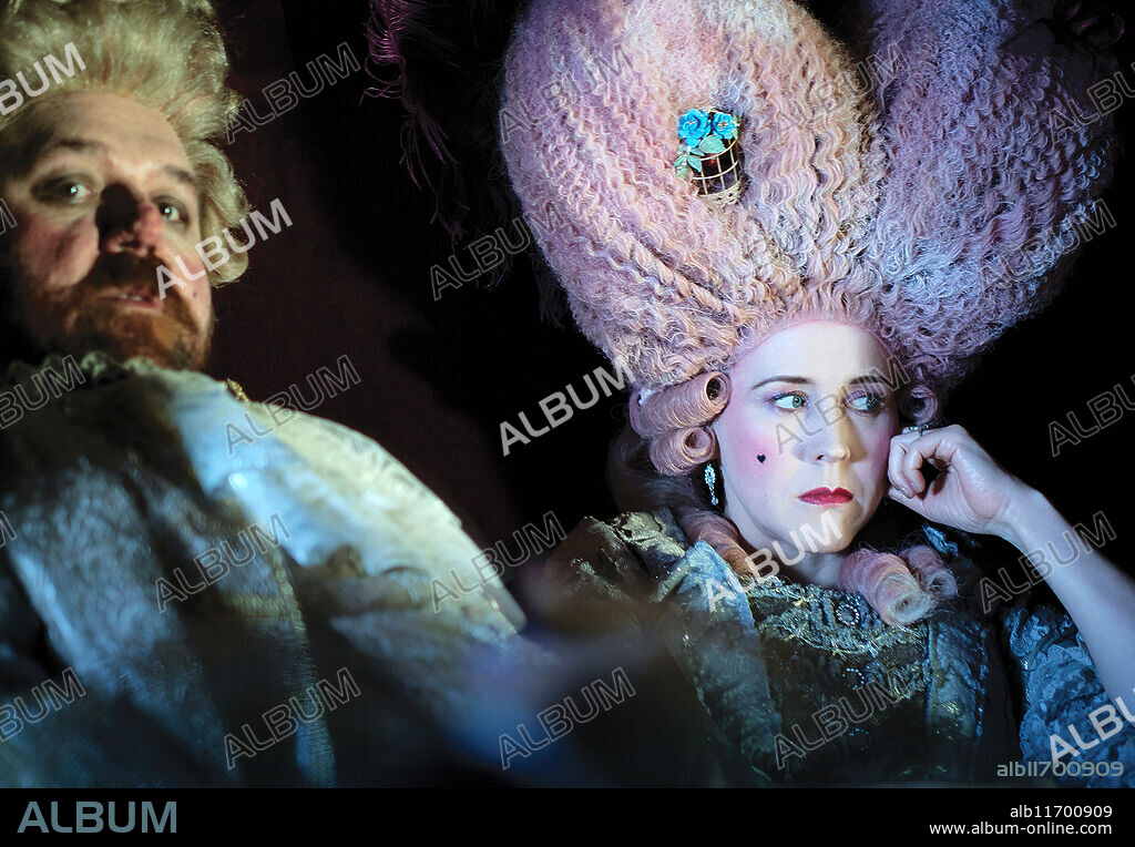 ALICE LOWE y NICK FROST en TIMESTALKER, 2024, dirigida por ALICE LOWE. Copyright Western Edge Pictures.