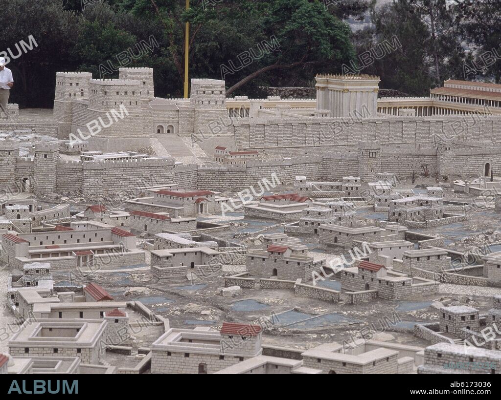 MAQUETA DE JERUSALEN - RECINTO DEL TEMPLO CON LA FORTALEZA ANTONIA.