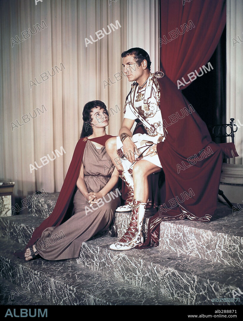 JEAN SIMMONS y LAURENCE OLIVIER en ESPARTACO, 1960 (SPARTACUS), dirigida por STANLEY KUBRICK. Copyright BRYNA/UNIVERSAL.