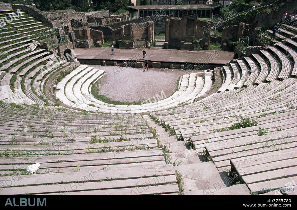 The Great Theatre, Pompeii, UNESCO World Heritage Site, Campania, Italy, Europe.
