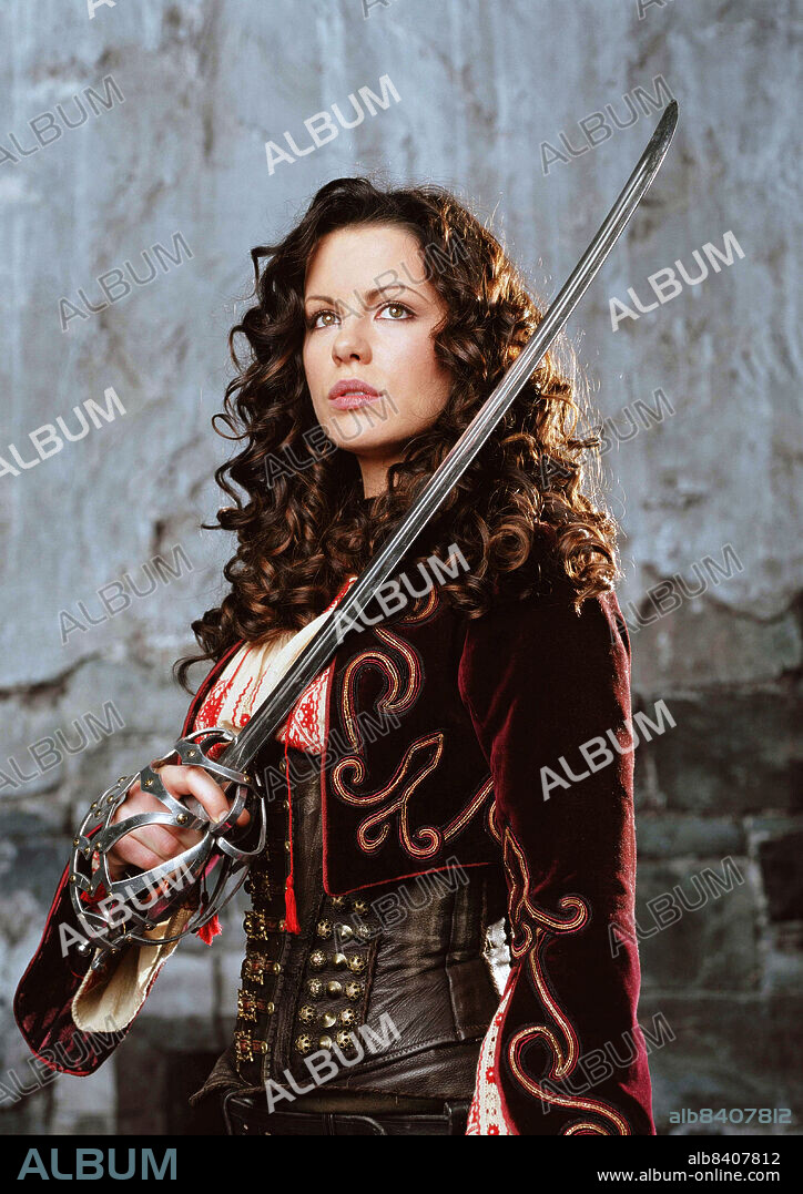 KATE BECKINSALE in VAN HELSING, 2004, directed by STEPHEN SOMMERS. Copyright UNIVERSAL.