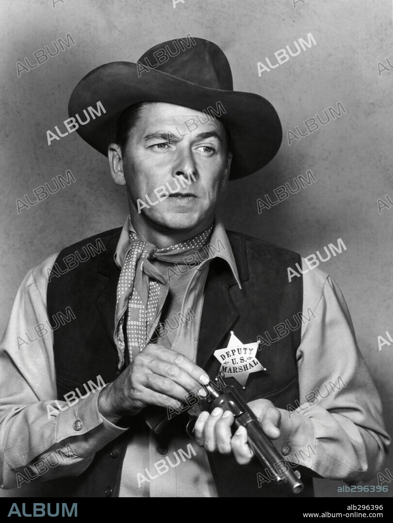 RONALD REAGAN in LAW AND ORDER, 1953. Copyright UNIVERSAL PICTURES.