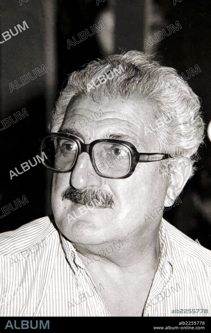BARDEM , JUAN ANTONIO. DIRECTOR DE CINE ESPAÑOL. MADRID 1922- 2002. FOTO DEL AÑO 1984.