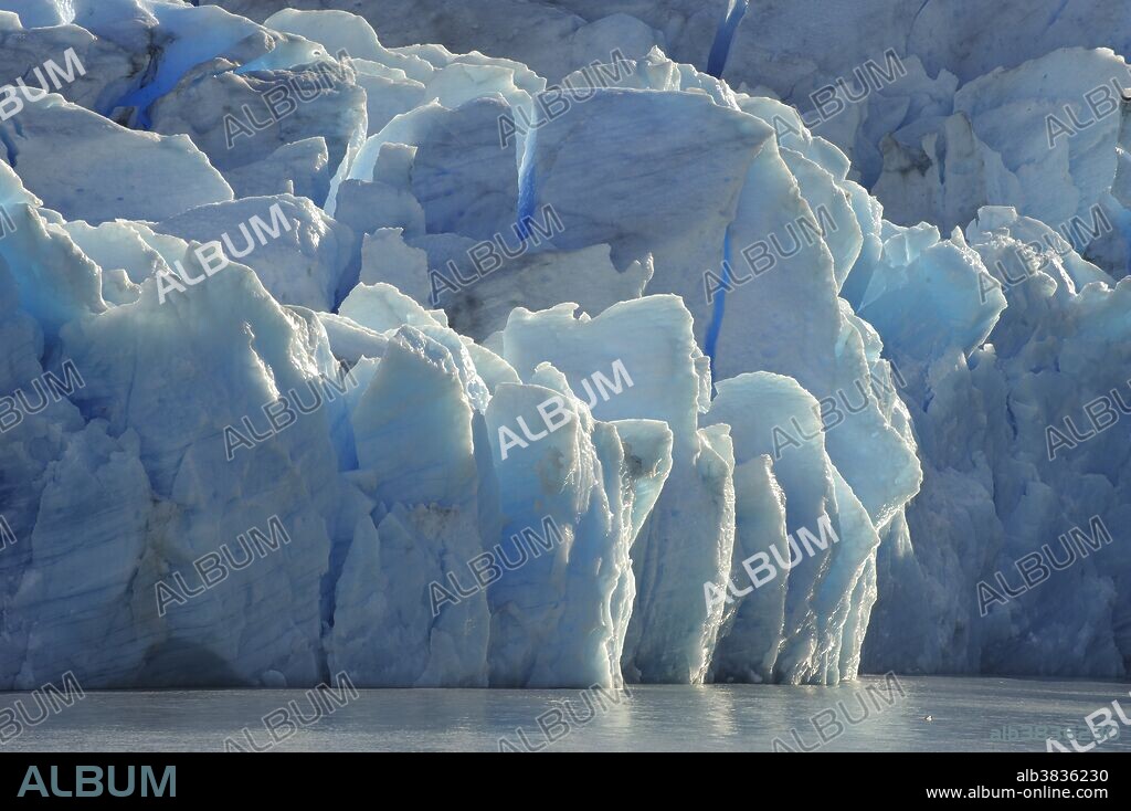 Grey Glacier, Torres del Paine National Park, Chile. This Chilean National Park and Unesco Biosphere Reserve spans almost 6 million acres in size, encompassing mountains, glaciers, lakes, and rivers in the Patagonia region of southern Chile.