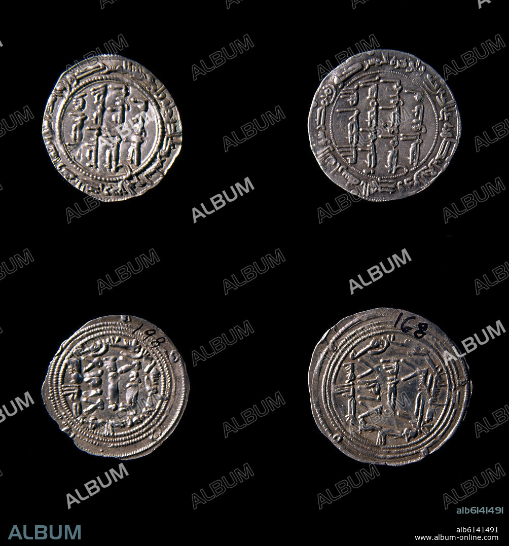 MONEDAS DE CECA ARABE - ENTRE 399 Y 404 ANTES DE LA HÉGIRA.