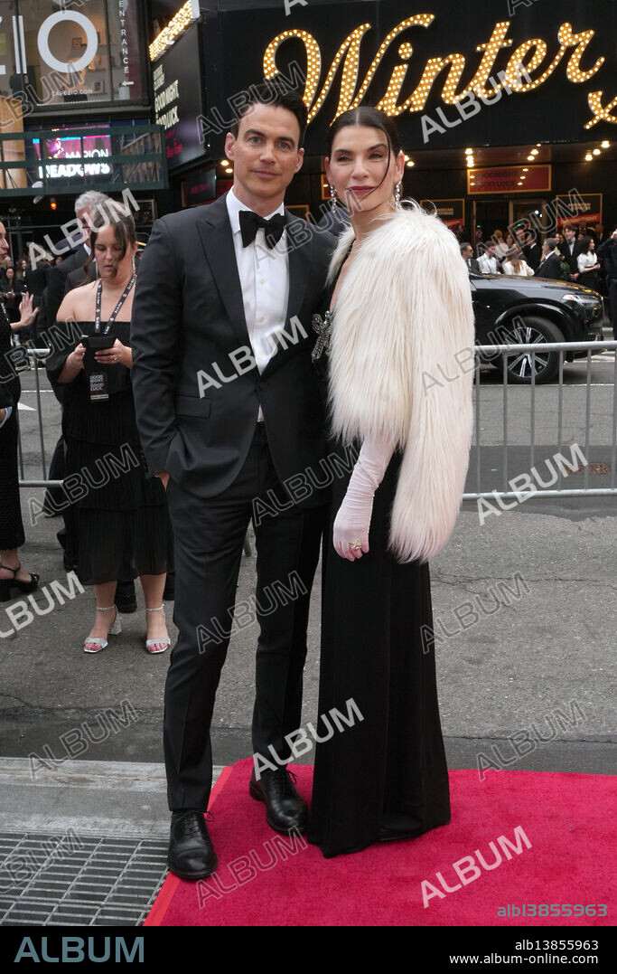 KEITH LIEBERTHAL and JULIANNA MARGULIES. April 3, 2025, New York, New York, USA: KEITH LIEBERTHAL and JULIANNA MARGUILIES attend the âGood Night and Good Luck'' opening night on Broadway, .The Winter Garden Theater, NYC.April 3, 2025.Photo by (Credit Image: © Sonia Moskowitz Gordon/ZUMA Press Wire).