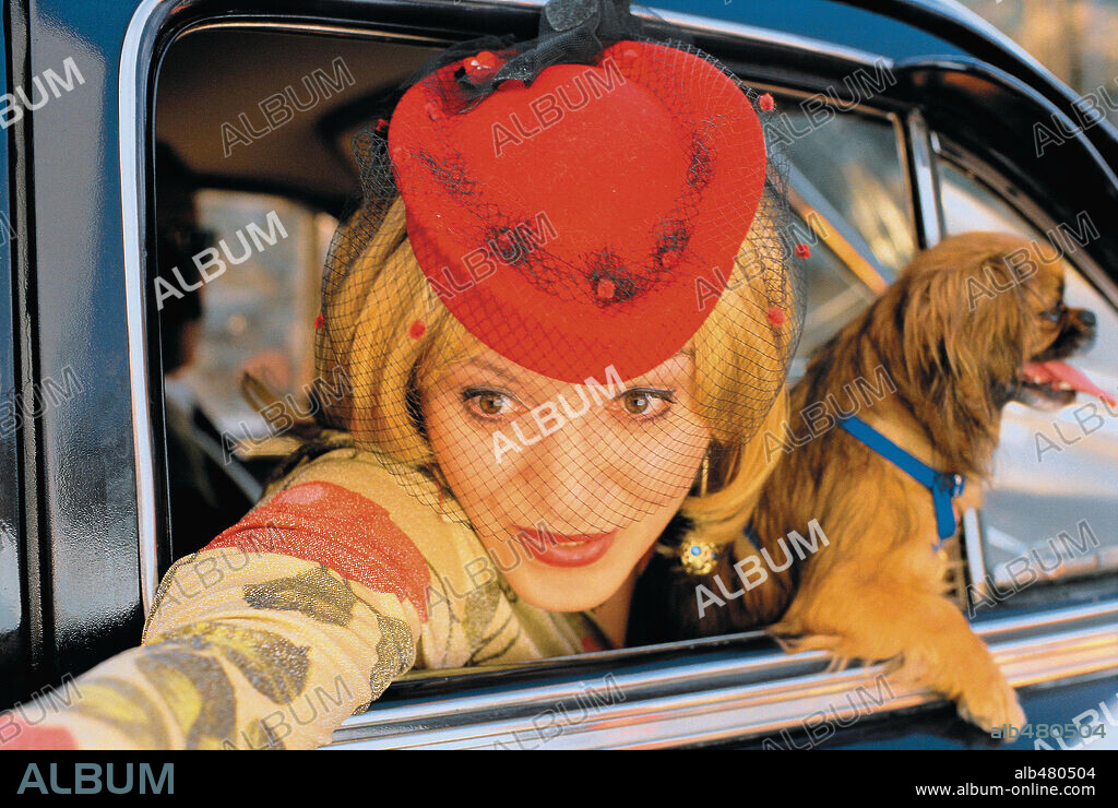 VESNA TRIVALIC en LA VIDA ES UN MILAGRO, 2004 (ZIVOT JE CUDO), dirigida por EMIR KUSTURICA. Copyright RASTA FILM / Cortesía.
