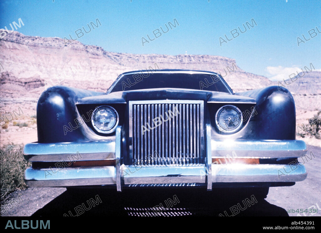 ASESINO INVISIBLE, 1977 (THE CAR), dirigida por ELLIOT SILVERSTEIN. Copyright UNIVERSAL PICTURES / GRAY, BUD.