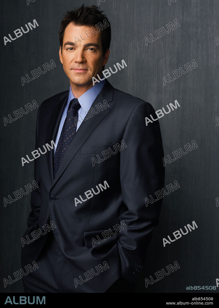 JON TENNEY in THE CLOSER, 2005 (CLOSER, THE-TV). Copyright WARNER BROS. PICTURES / ECCLES, ANDREW.