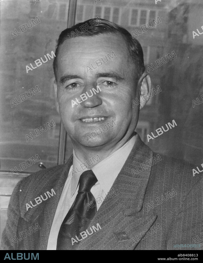 Eric George Trembath, of Brighton ***** Independent Candidate for Barton Electorate Federal elections Dec. 10. October 15, 1955.