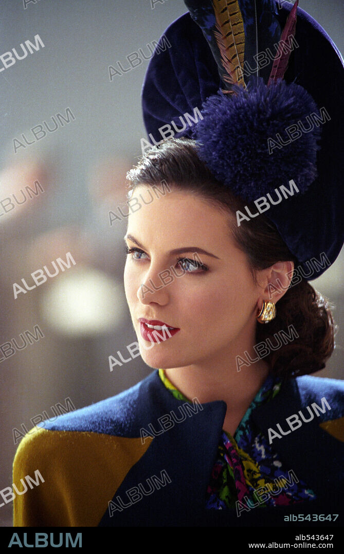 KATE BECKINSALE in THE AVIATOR, 2004, directed by MARTIN SCORSESE. Copyright MIRAMAX FILMS / COOPER, ANDREW.