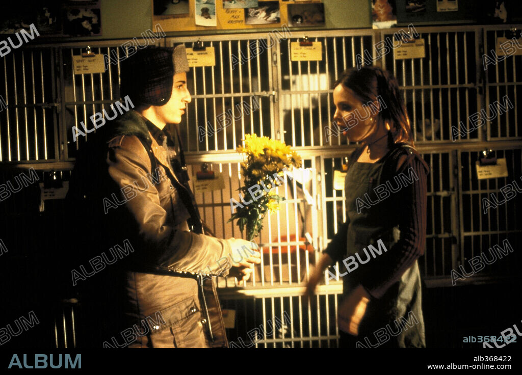 JASON BIGGS y MENA SUVARI en UN PERDEDOR CON SUERTE, 2000 (LOSER), dirigida por AMY HECKERLING. Copyright COLUMBIA PICTURES.