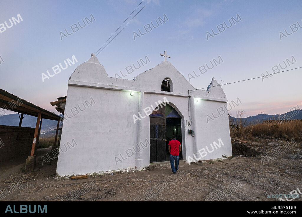 iglesia catolica, Sinchaj, San Bartolomé Jocotenango, municipio del departamento de Quiché, Guatemala, America Central.