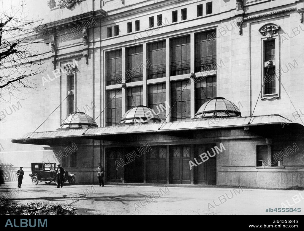 Hall 3. Palazzo delle scintille. formerly Palazzo dello Sport. one of the first buildings in the Milan Fairgrounds Exhibition Center built in 1923. Milan.