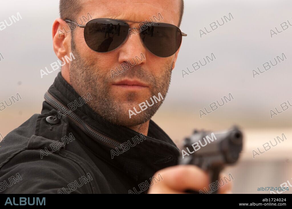 JASON STATHAM en ASESINOS DE ELITE, 2011 (KILLER ELITE), dirigida por GARY MCKENDRY. Copyright OMNILAB MEDIA.
