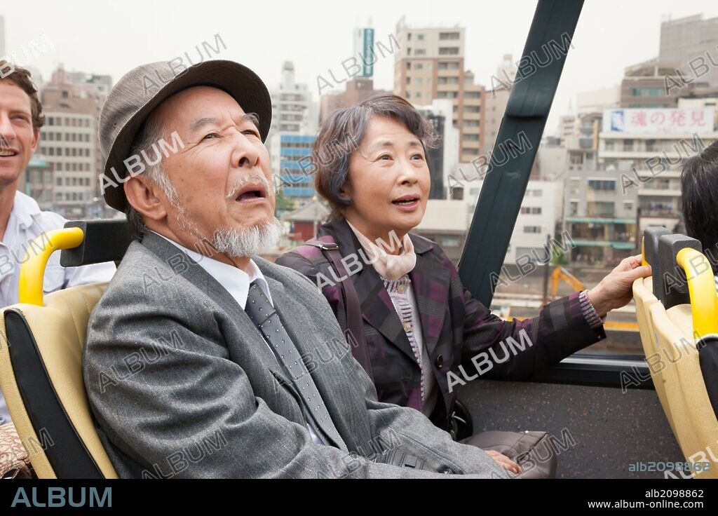 UNA FAMILIA DE TOKIO, 2013 (TOKYO KAZOKU), dirigida por YOJI YAMADA. Copyright SHOCHIKU COMPANY.