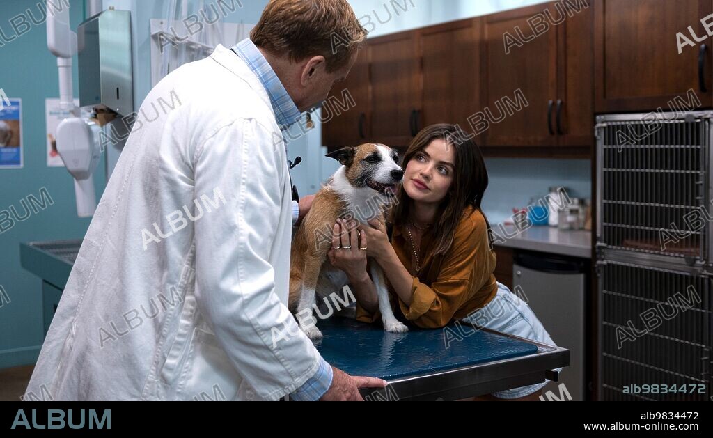 LUCY HALE en PUPPY LOVE, 2023, dirigida por NICK FABIANO y RICHARD REID. Copyright Buzzfeed Studios.