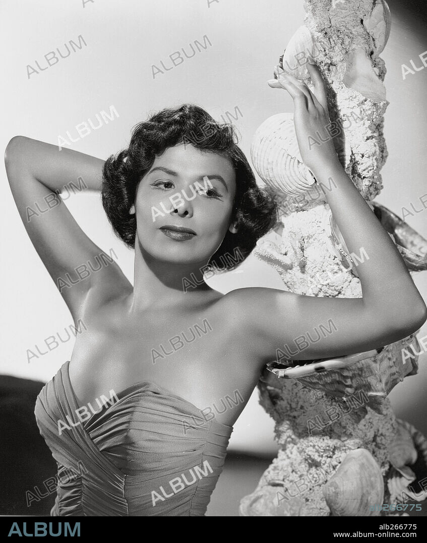 LENA HORNE.