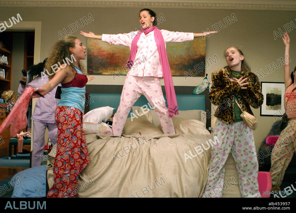 JENNIFER GARNER en EL SUEÑO DE MI VIDA, 2004 (13 GOING ON 30), dirigida por GARY WINICK. Copyright COLUMBIA PICTURES.