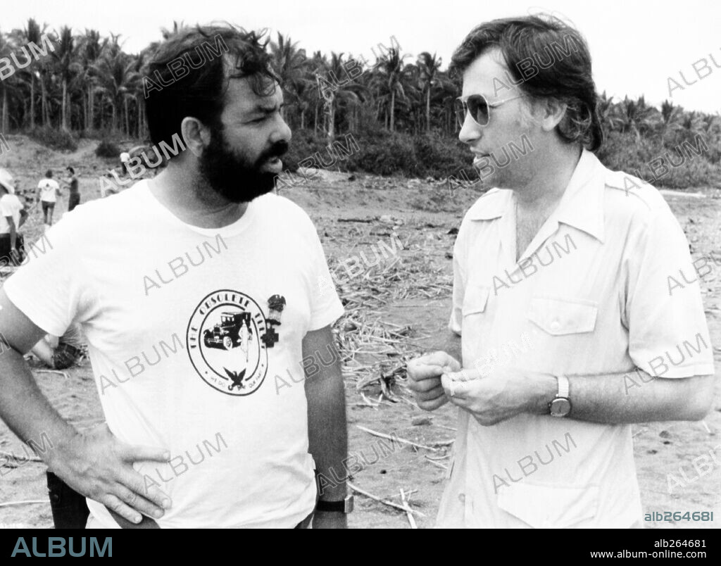 FRANCIS FORD COPPOLA in APOCALYPSE NOW, 1979, directed by FRANCIS FORD COPPOLA. Copyright ZOETROPE/UA.