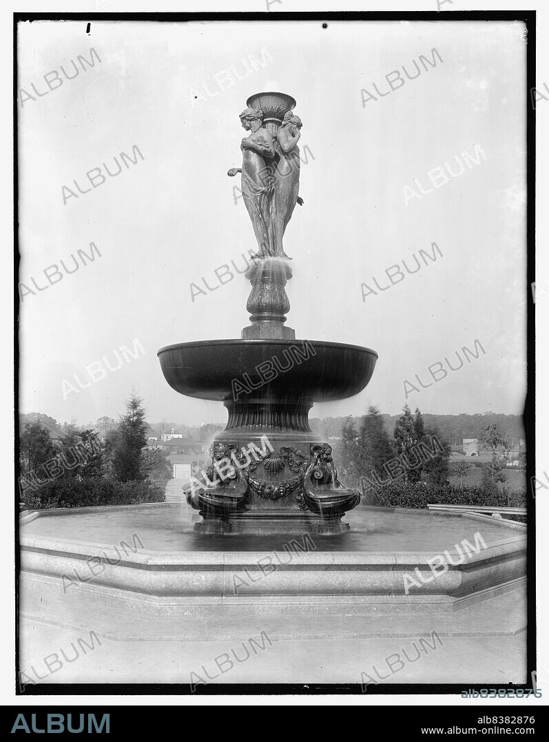 HARRIS & EWING. MacMillen [sic] fountain, between 1910 and 1920. The McMillan Fountain in Washington, D.C., designed by Herbert Adams, was dedicated in October 1919. It consists of a sculptural group of the Three Graces, and was cast by Roman Bronze Works.