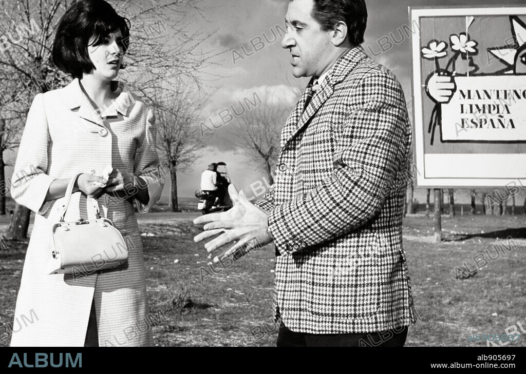 ALFREDO LANDA y CONCHA VELASCO en EL ARTE DE NO CASARSE, 1966, dirigida por JORGE FELIU. Copyright MUNDIAL FILMS.