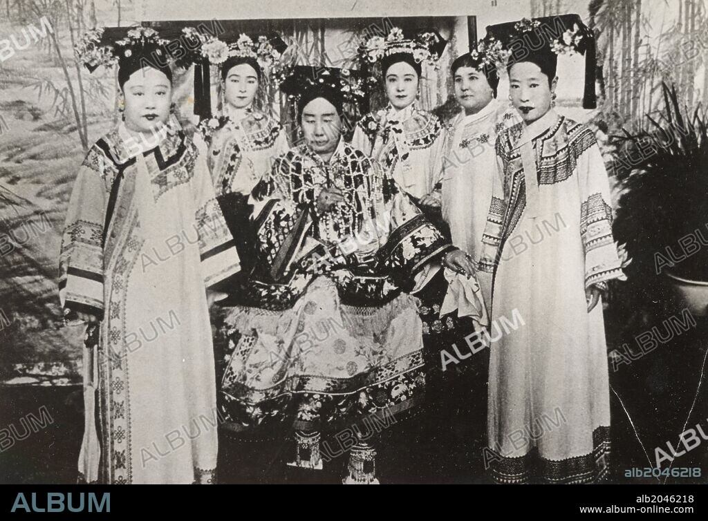 Empress Dowager Cixi: Empress Dowager Tz'u-Hsi) (29 November 1835 - 15 November 1908), of the Manchu Yehenara clan, unofficially controlled the Manchu Qing Dynasty in China for 47 years, from 1861 to her death in 1908.
