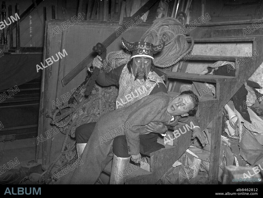Göteborg - 1937-10-14 - Marouf (e.likn) troligen en opera på Stora Teatern - *** Local Caption *** Låda Krep 2014-01. KAMERAREPORTAGE.